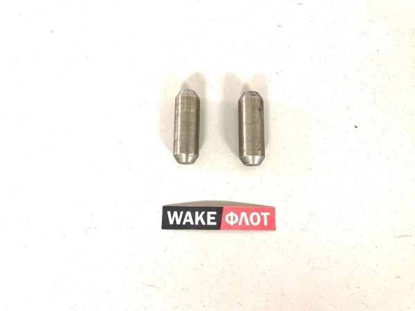 Направляющая кожуха трансмиссии 5.0L - 8.2L с 1997 года (комплект 2 шт)