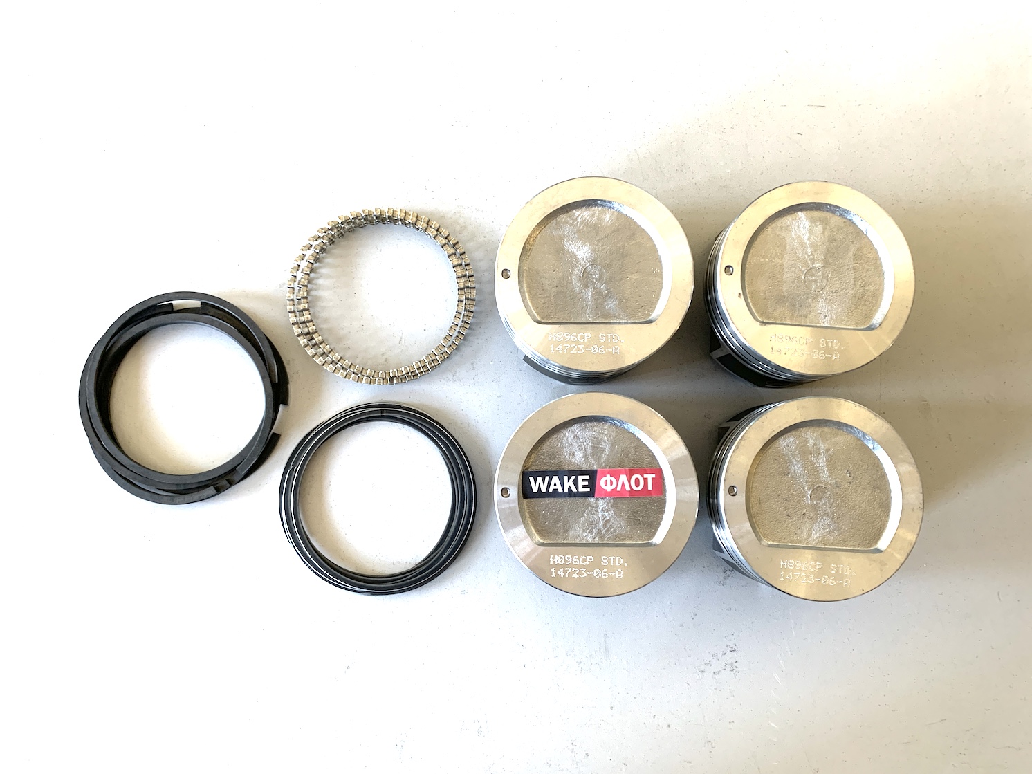 Поршни с кольцами MERCRUISER 3.0L 181 STD (комплект)