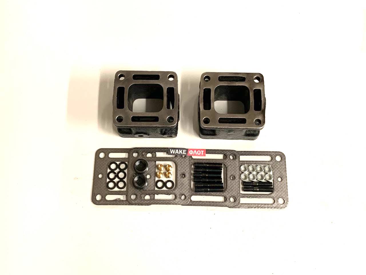 Проставка выхлопного коллектора MERCRUISER 93322A13 (комплект) 933220A12