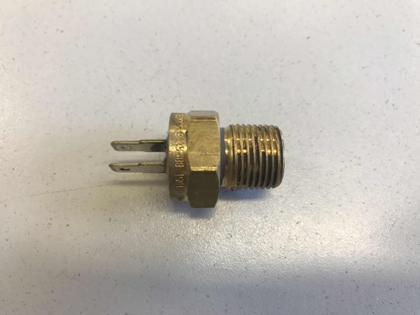 Датчик температуры трансмиссии, ZF VELVET DRIVE INDMAR 885178 MERCRUISER 87-88031